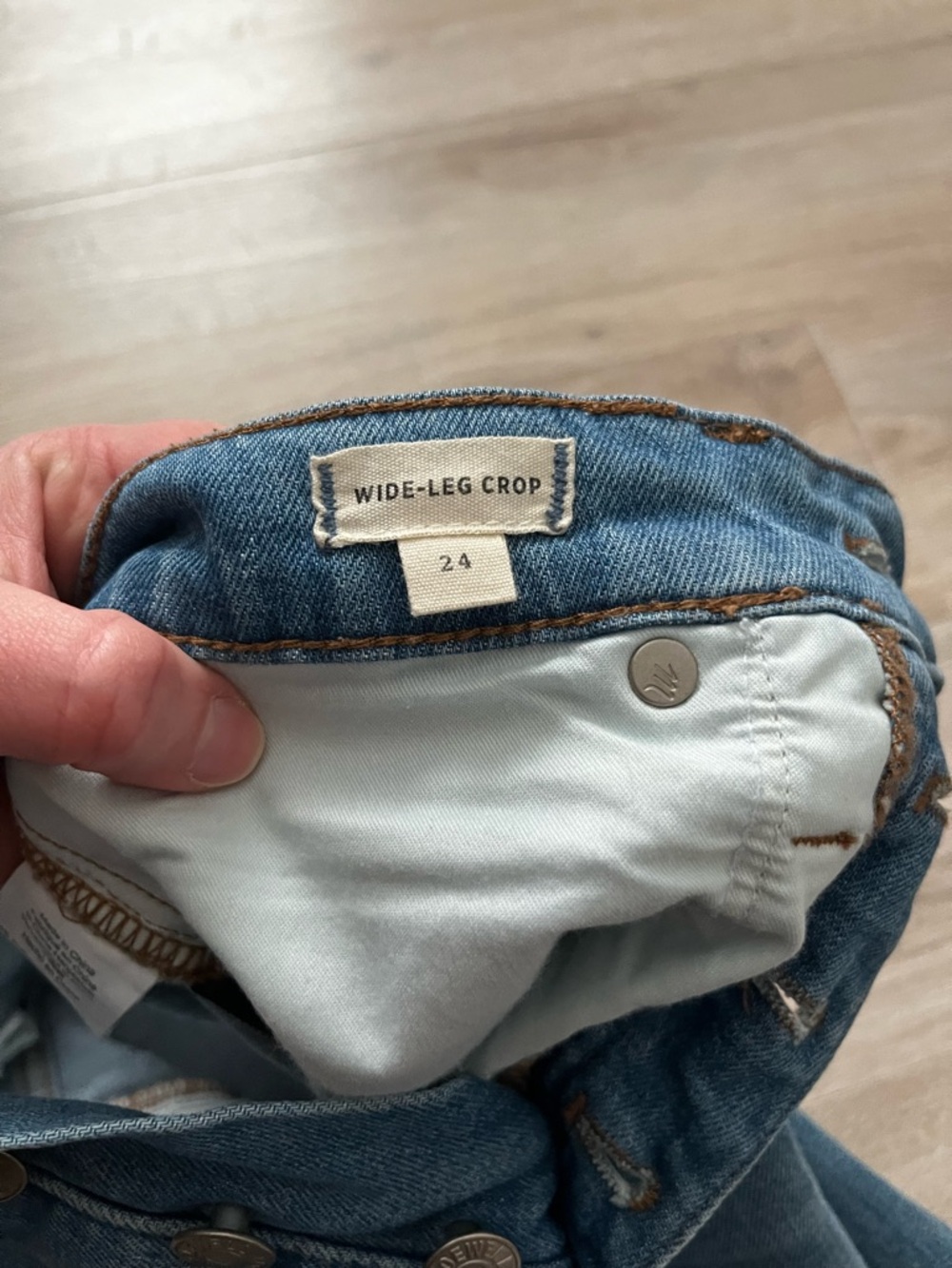 Madewell Women’s Wide-Leg Crop Jeans: Button-Front Edition Martina Wash Size 24 - Picture 5 of 9